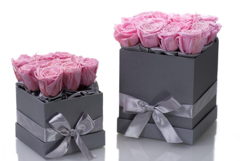 Pink Infinity-Roses-in-a-Square-Box