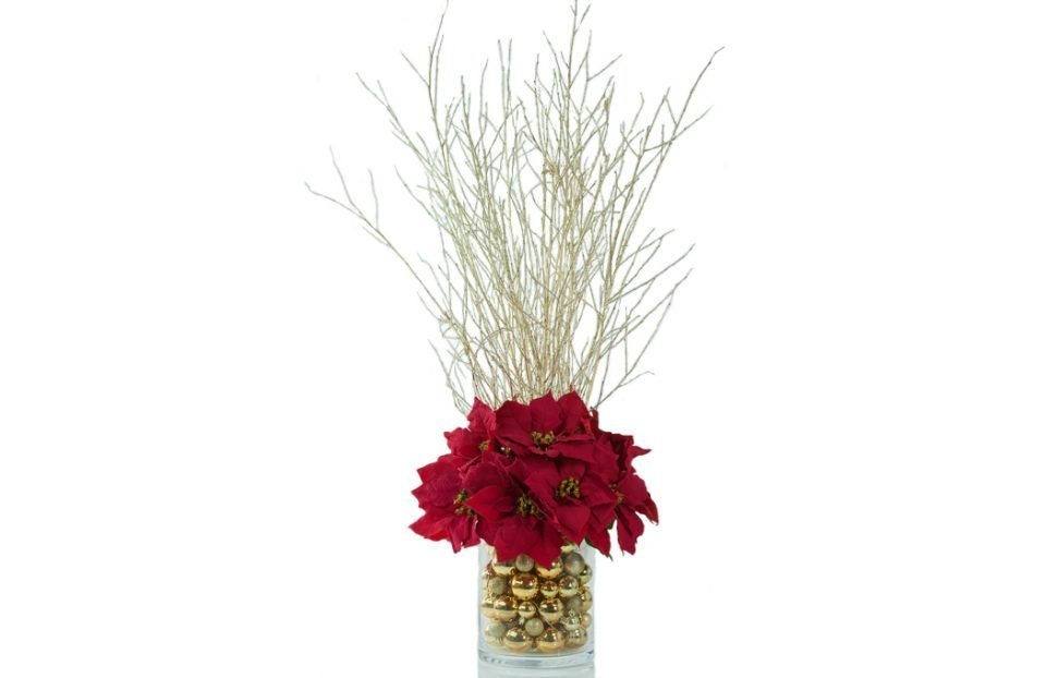 Red-&-gold-Christmas-centerpiece